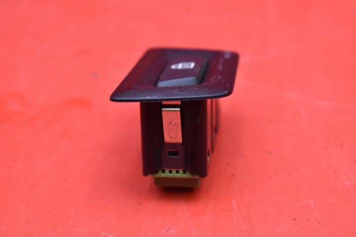 COMMUTATEUR BOUTON FERMETURE COUVERCLES DE COFFRE 9162644 BMW F07 GT 09-13