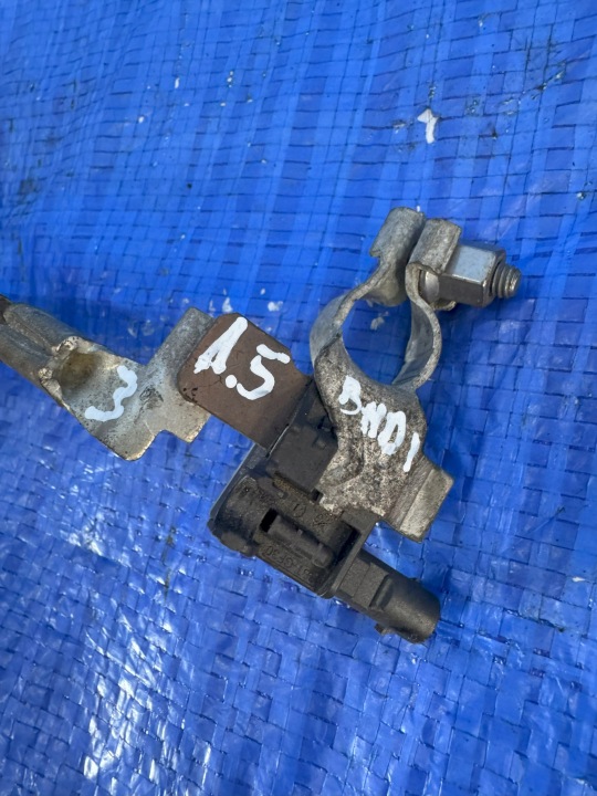 SERRE-CÂBLE NÉGATIVE CITROEN C4 CACTUS LIFT 1.5 BLUE HDI 9814740480 9816283580