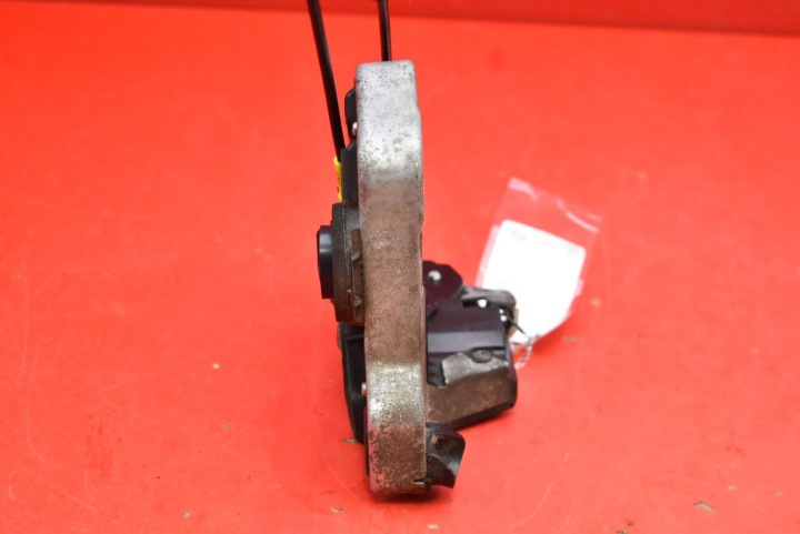 SERRURE DE PORTE DROIT AVANT AVANT EUROPE LEXUS IS220 XE20 05-10