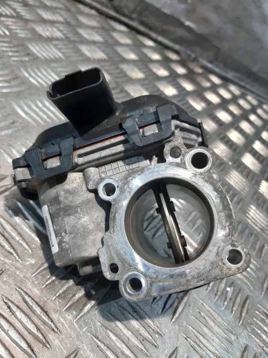 PAPILLON DES GAZ AIR VALEO VV29039645 PEUGEOT 308 II T9 1.6 HDI