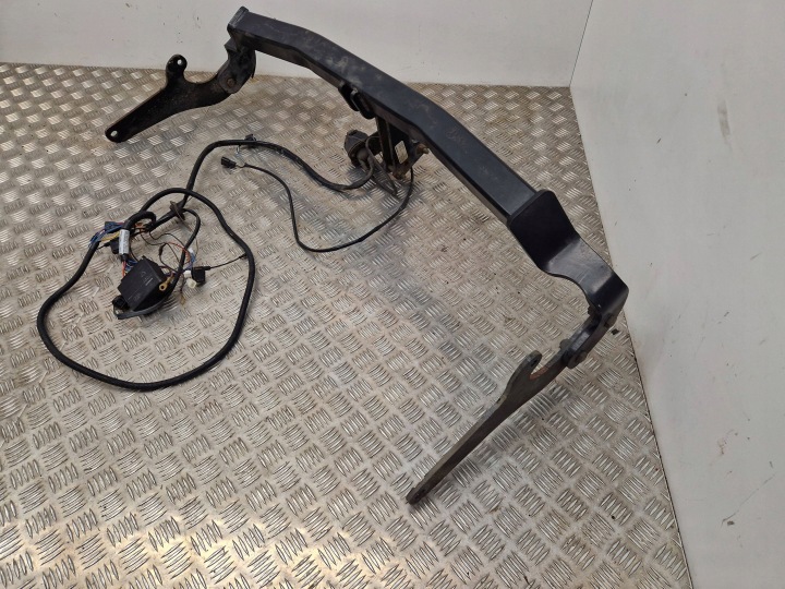 KIT CROCHET VERS REMORQUES RENAULT MEGANE IV 8201591078