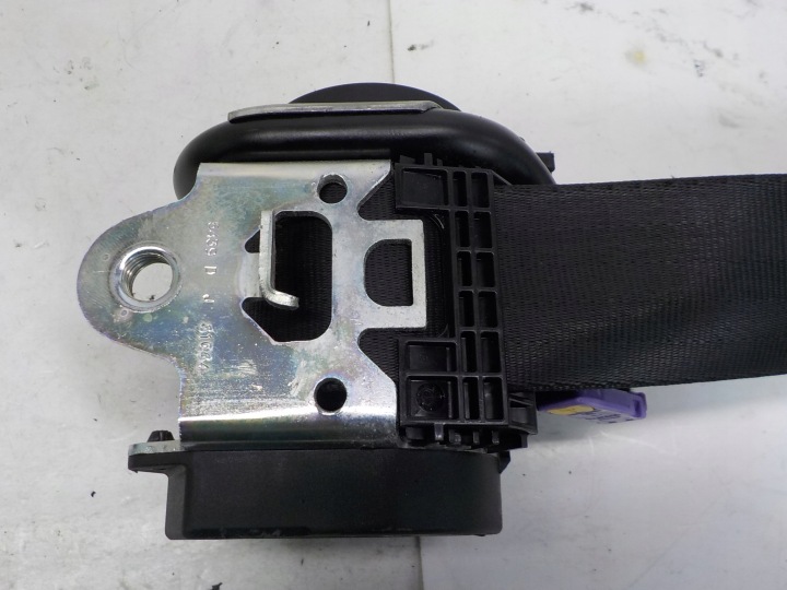 AUDI A3 II 8P CEINTURE DE SÉCURITÉ TENDEUR DROIT AVANT 8P4857706D 604183500