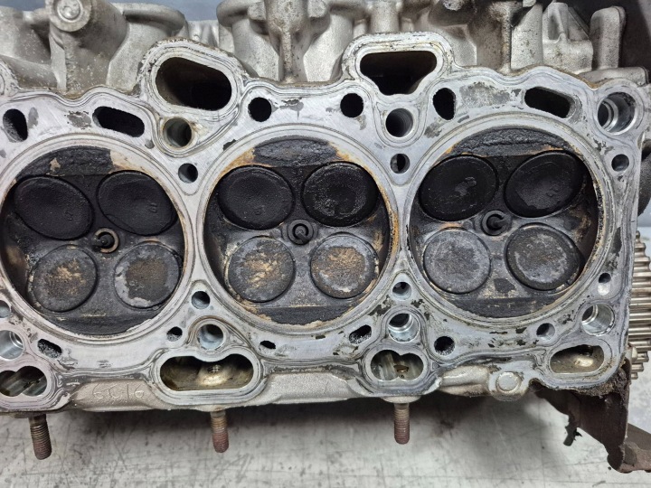 CULASSE COMPLÈTE ARBRES MITSUBISHI OUTLANDER I 2.0 4G63