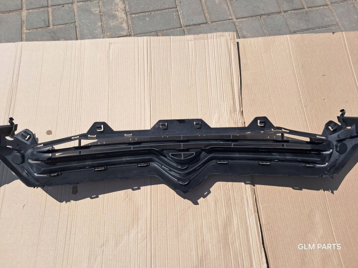 CITROEN C4 II B7 GRILLE CALANDRE SUPÉRIEURE PARE-CHOCS AVANT CHROME
