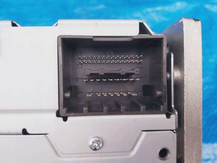 OPEL-CZESCI MOKKA A RADIO CD450 94521425