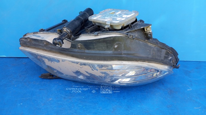 PHARE DROIT AVANT EUROPE XÉNON MERCEDES W204 C CLASSE A2048203059