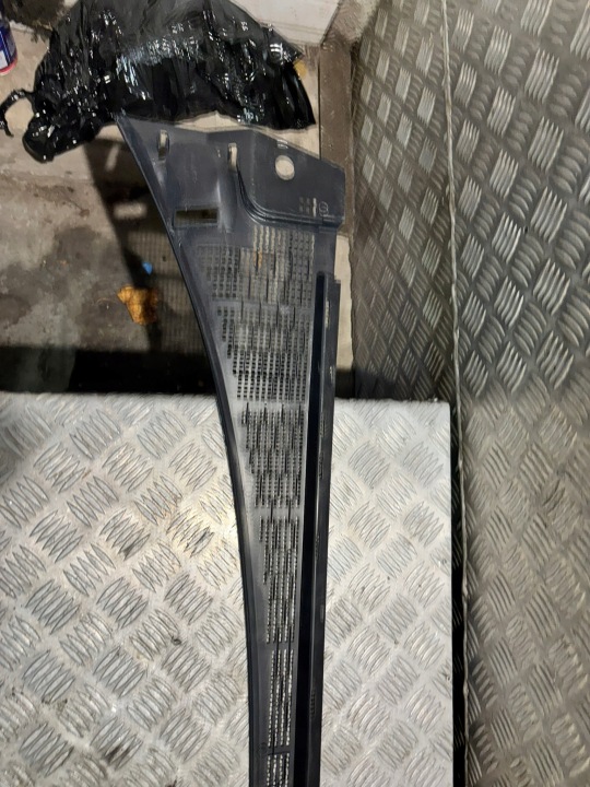 DOUBLURE DE PASSAGE DE ROUE RENAULT MEGANE IV 668115544R