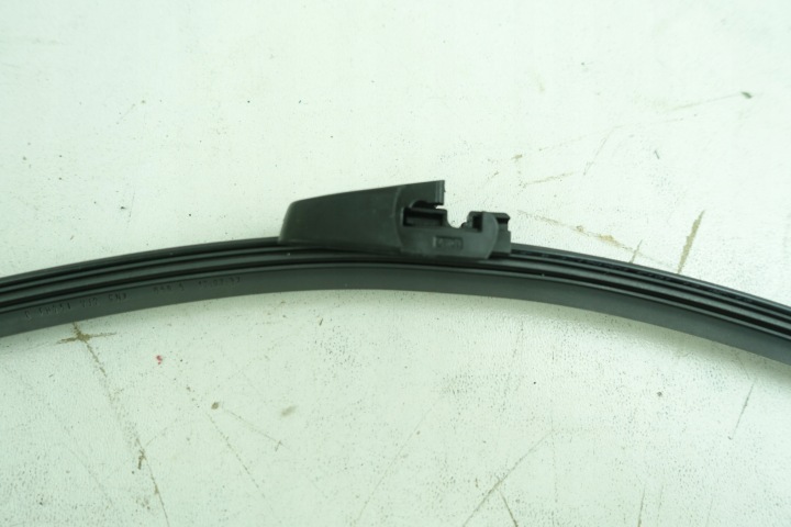 POIGNÉE ESSUIE-GLACES SWF 119503 ARRIÈRE 455 MM