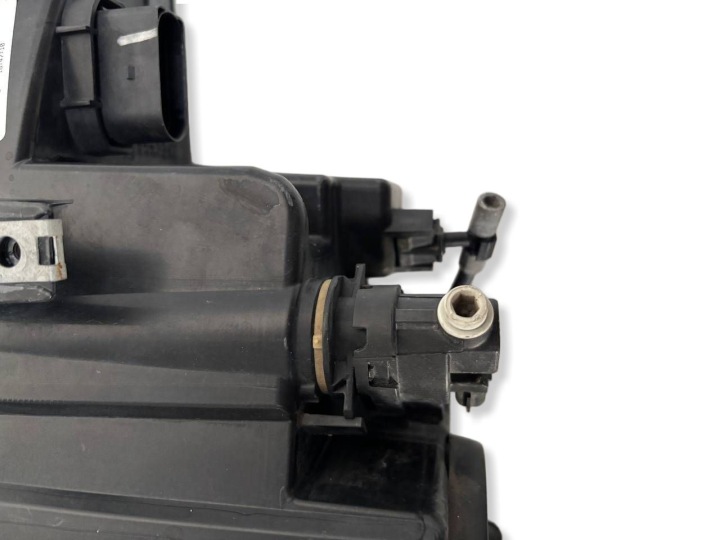 PROJECTEUR AVANT CÔTÉ GAUCHE TESLA MODÈLE AVEC 101222400C
