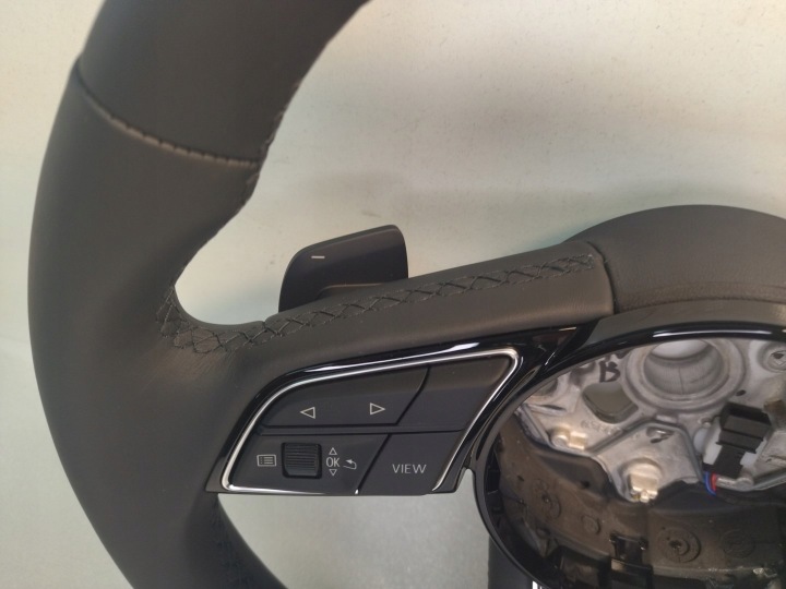 82A419091AF VOLANT SCIETA PALETTES MULTIFONCTION AUDI A1 A3 8Y