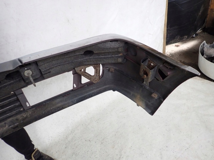 MERCEDES E-KLASA W210 95- PARE-CHOCS AVANT AVANT A2108850125