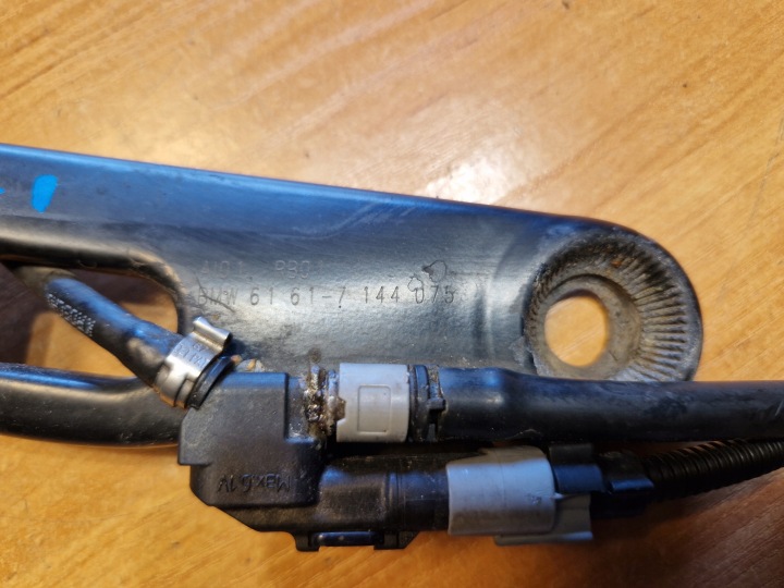 BMW 7 E65 LIFT LCI BRAS ESSUIE-GLACES GAUCHE AVANT POJEDYNCZE7144075