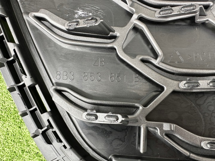 CALANDRE GRILLE AUDI A5 S5 B10 8B3 23- NEUF