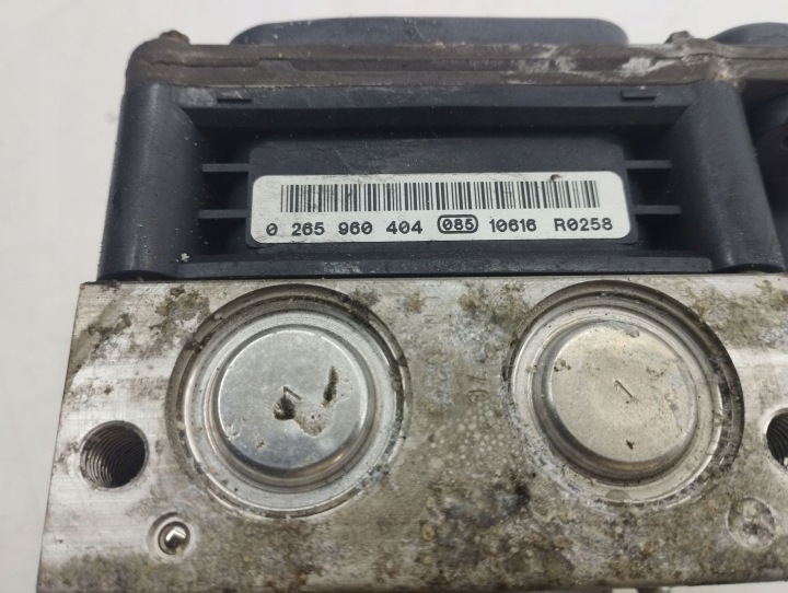 AUDI A7 S7 4G 2011 POMPES FREIN