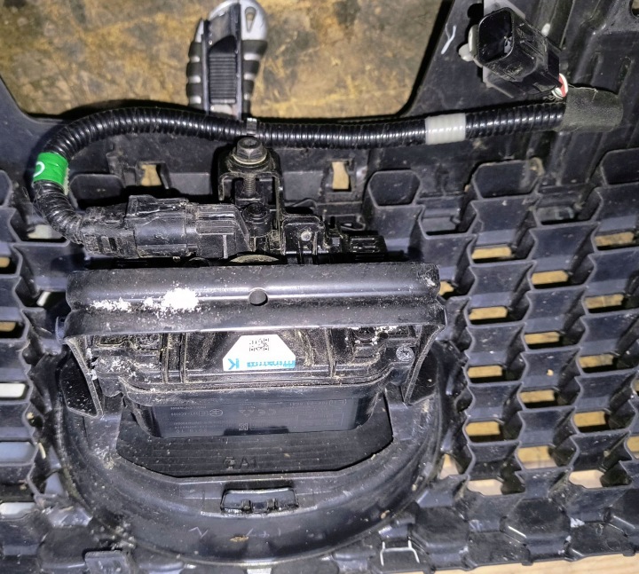 RADIATEURS VENTILATEURS CHÂSSIS COURROIE POUTRE RENFORCEMENT LEXUS CT200H LIFT 17-