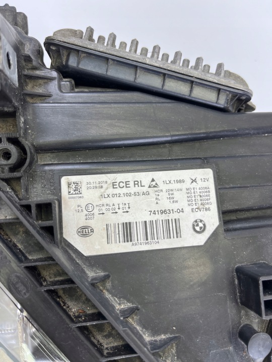 PHARE GAUCHE AVANT COMPLET LED BMW F30 F31 UK 7419631