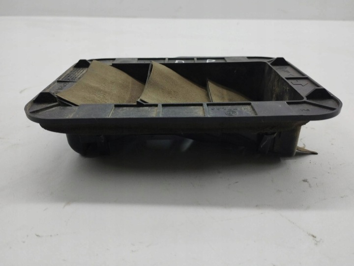 TOYOTA COROLLA VERSO AR10 2007 GRILLE VENTILATION SOUS ZDERZAKIEM TYLNYM