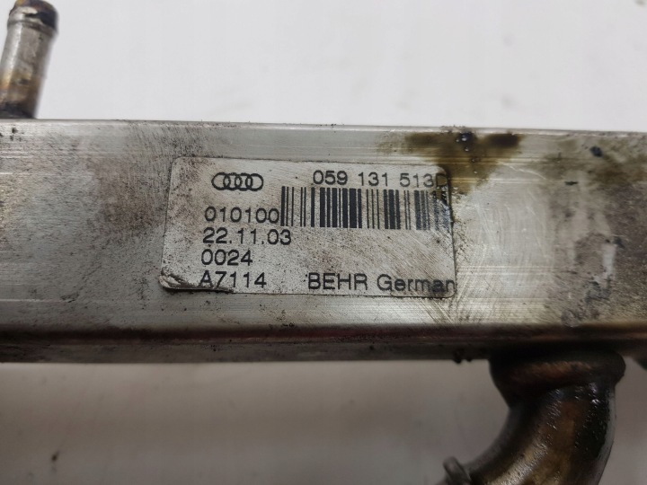 AUDI A6 S6 C5 4B 2002 RADIATEUR GAZ D'ÉCHAPPEMENT EGR