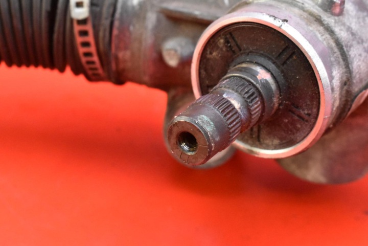 CRÉMAILLÈRE DE DIRECTION 45500-05040 TOYOTA AVENSIS 3 T27 1.8 VVT-I 147 KM
