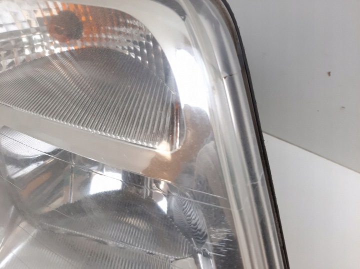 2005 FORD TRANSIT TOURNEO CONNECT PHARE AVANT 039130999