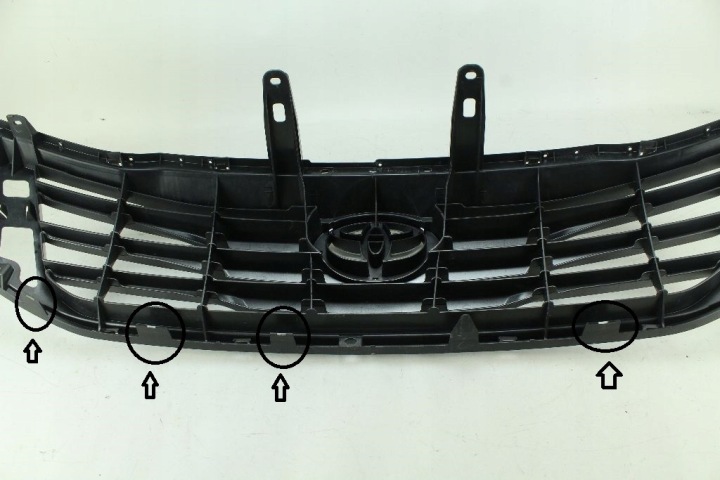 CALANDRE GRILLE TOYOTA HILUX VII 7 LIFT 12- INSIGNE 53100-0K620