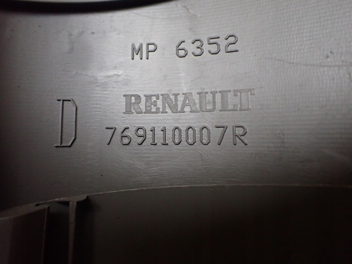 BRODERIE MONTANTS DROIT AVANT RENAULT GRAND SCENIC III 11R 1.6 DCI 769110007R