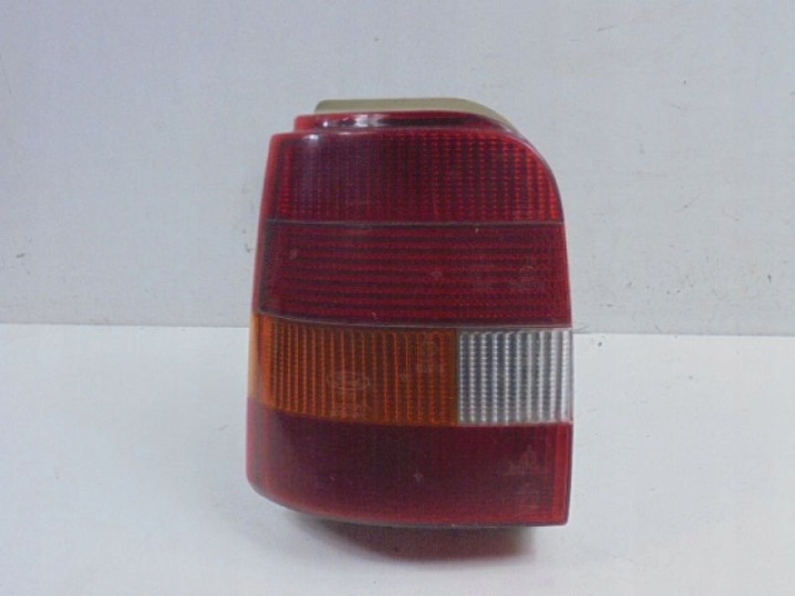 FORD SIERRA MK2 PHARE ARRIÈRE GAUCHE UNIVERSEL 83BG13A603