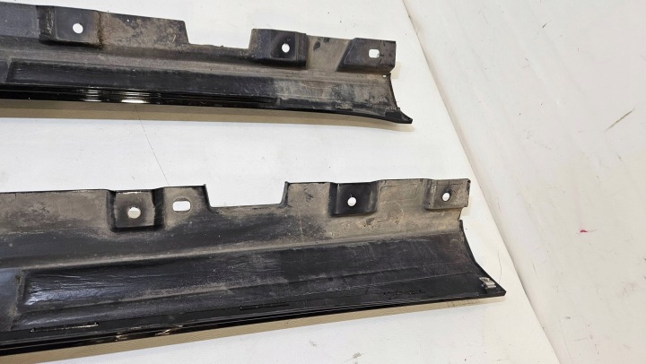 SEUIL MOULURE SEUIL DROITE GAUCHE MERCEDES S-KLASA W222 A222 LONG A2228851537