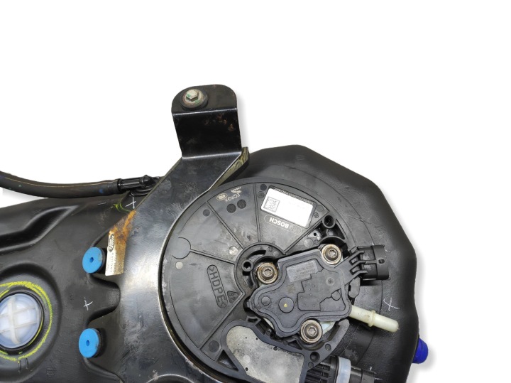 RÉSERVOIR ADBLUE JAGUAR XE GX735J228AD