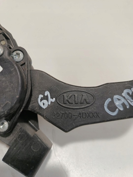 KIA CARNIVAL II 2.9 POTENTIOMÈTRE PÉDALE GAZ 32700-4DXXX