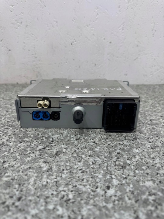 RADIO NAVIGATION PARTENAIRE IV 2019 -2024 BERLINGO 9833499580