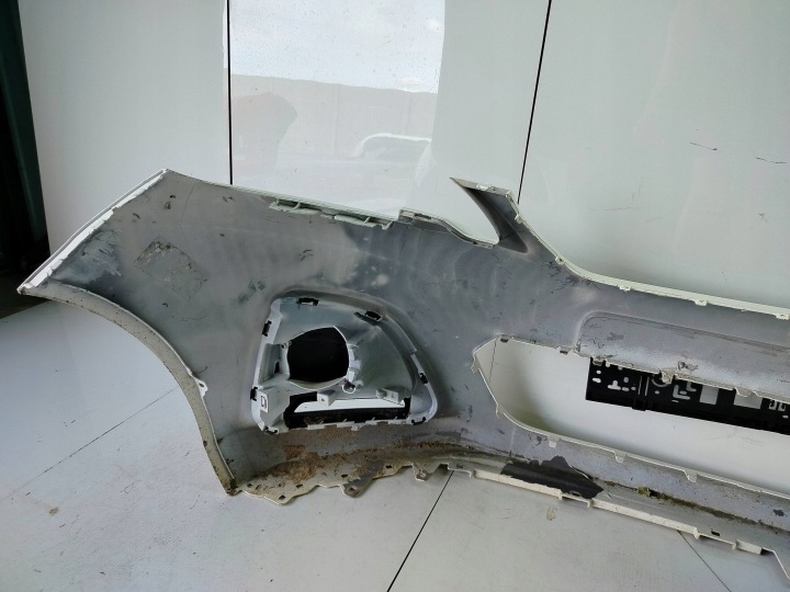 PEUGEOT 108 2014 AVEC AVANT PARE-CHOCS AVANT