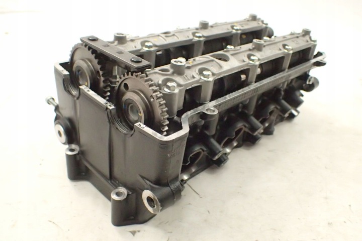 SUZUKI GSX-S 750 (18-) CULASSE SOUPAPES ARBRES
