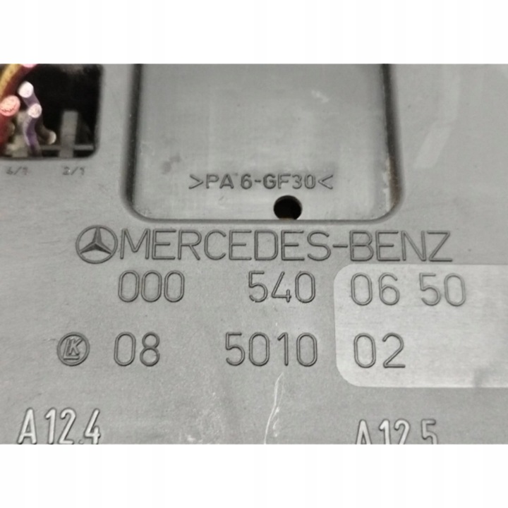 1998 MERCEDES-BENZ VITO VIANO W638 CHÂSSIS MODULE FUSIBLES 000540650