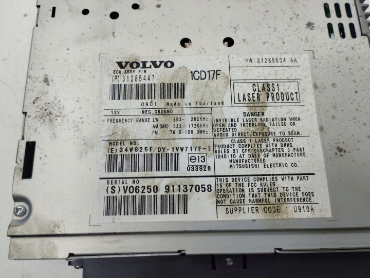 VOLVO V50 2009 CHANGEUR CD/DVD 31285447