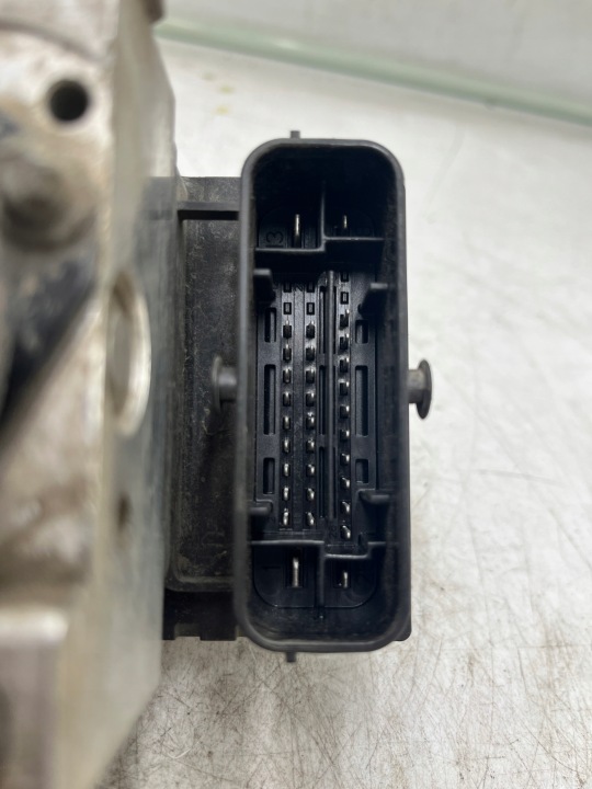 POMPE ABS SKODA FABIA II 2 6R0907379S 6R0907379AB 6R0614117K 0265800870