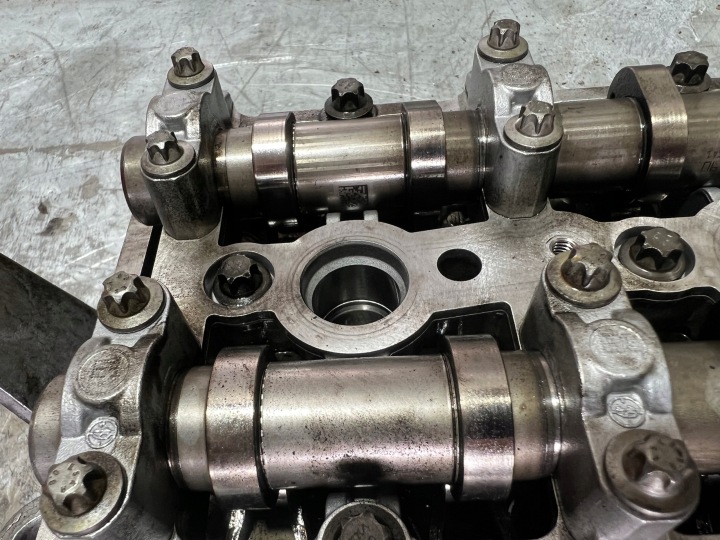 BMW G20 G05 G30 2.0 D B47D20B CULASSE MOTEUR ARBRES