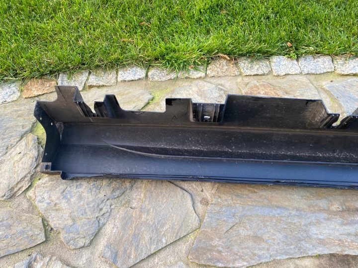 MERCEDES GLE 167 AMG MOULURE SEUIL SEUIL DROITE 1676982301 ORIGINAL