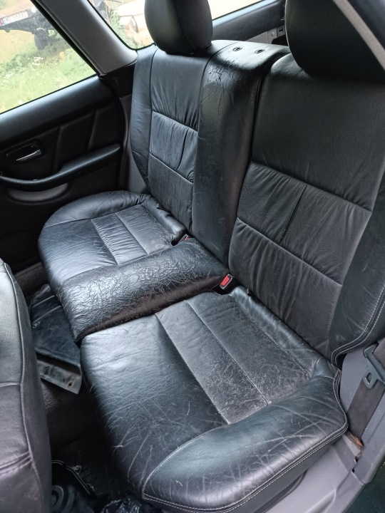 SUBARU LEGACY III GLACE LATÉRALE CHAUFFÉE 83N