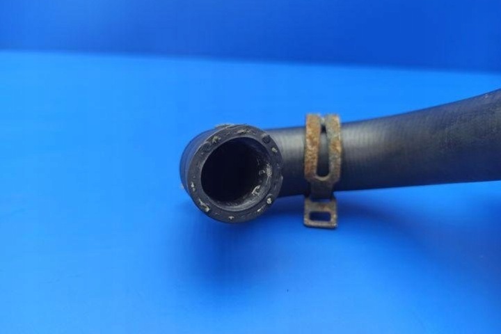 TUYAU REFROIDISSEMENT MERCEDES-BENZ R (W251, V251) A2515002175 3.2L DIESEL 165KW