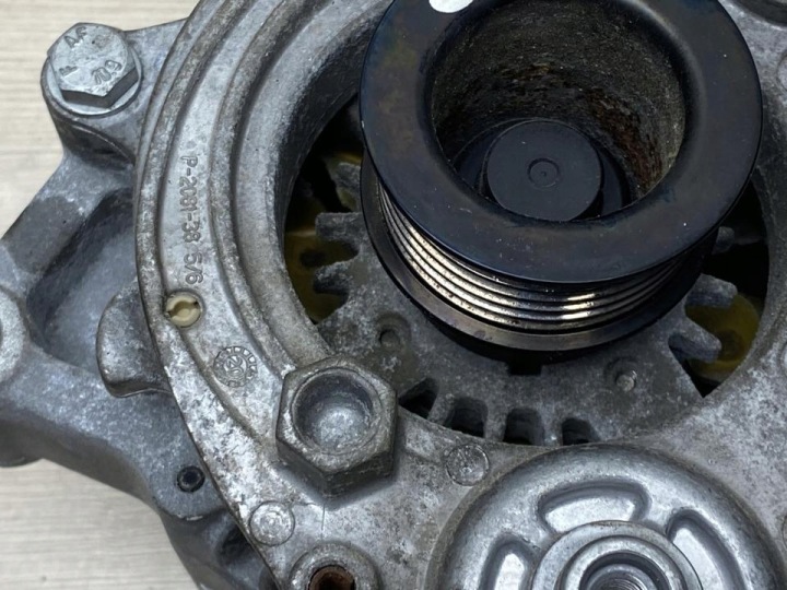 BMW G01 G02 G05 G06 G07 G11 G14 G15 G16 G20 G30 320I 2.0 ALTERNATEUR 8654280