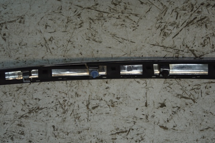 MOULURE CHROME GARDE-BOUE GAUCHE CITROEN DS5 9802824577