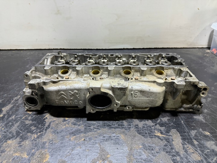PEUGEOT CITROEN FORD VOLVO CULASSE 1.6 D2 HDI EHDI E-HDI 8V TDCI 9684487210