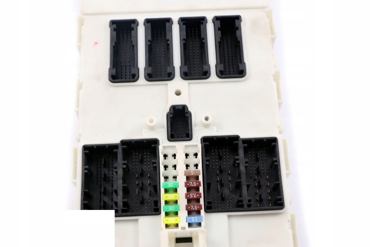 BMW F20 F21 F22 F30 F31 F32 F36 BOÎTE FUSIBLES MODULE FEM 9314237