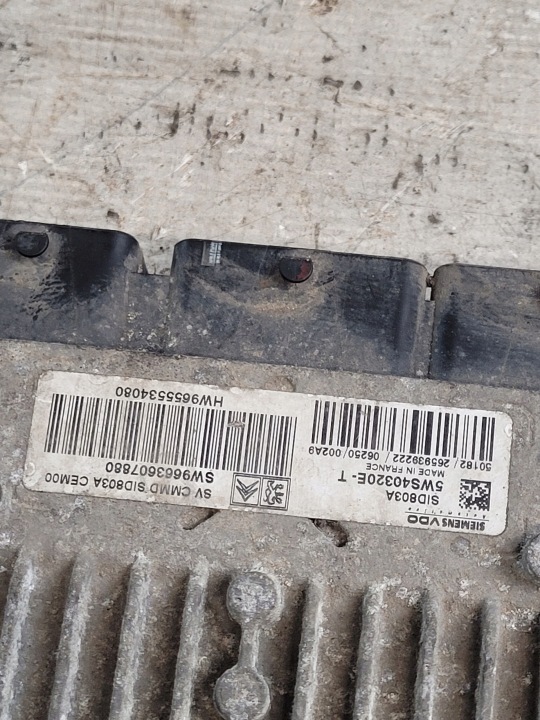ORDINATEUR CONTRÔLEUR MOTEUR OE SW9663607880 PEUGEOT 807 2.0HDI 06R. EUROPE