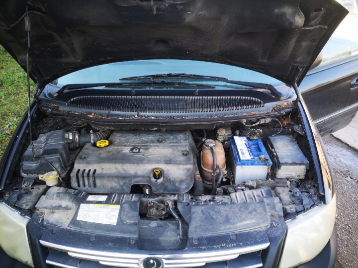 CHRYSLER VOYAGER GRAND VANNE EGR 2007 2.8L 72829005