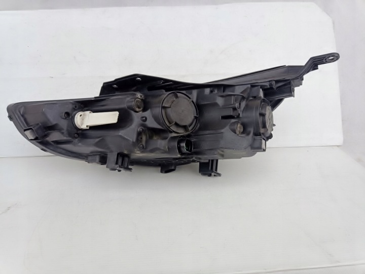 PHARE AVANT HYUNDAI I30 III ORDINAIRE LENTILLE 17-20 RH DROITE 92102G4020