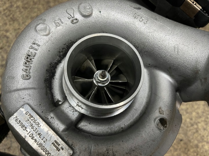 TURBINE TURBO GUIDE TURBOCOMPRESSEUR GARRETT BMW X5 E70 3.0 D M57 235KM
