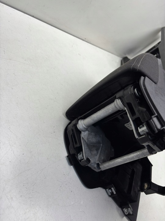2016 VOLKSWAGEN PASSAT B8 ACCOUDOIR CONSOLES 3G0864089A