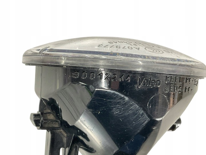 PHARES ANTIBROUILLARD ANTIBUÉE RENAULT 90012264 GAUCHE 977.